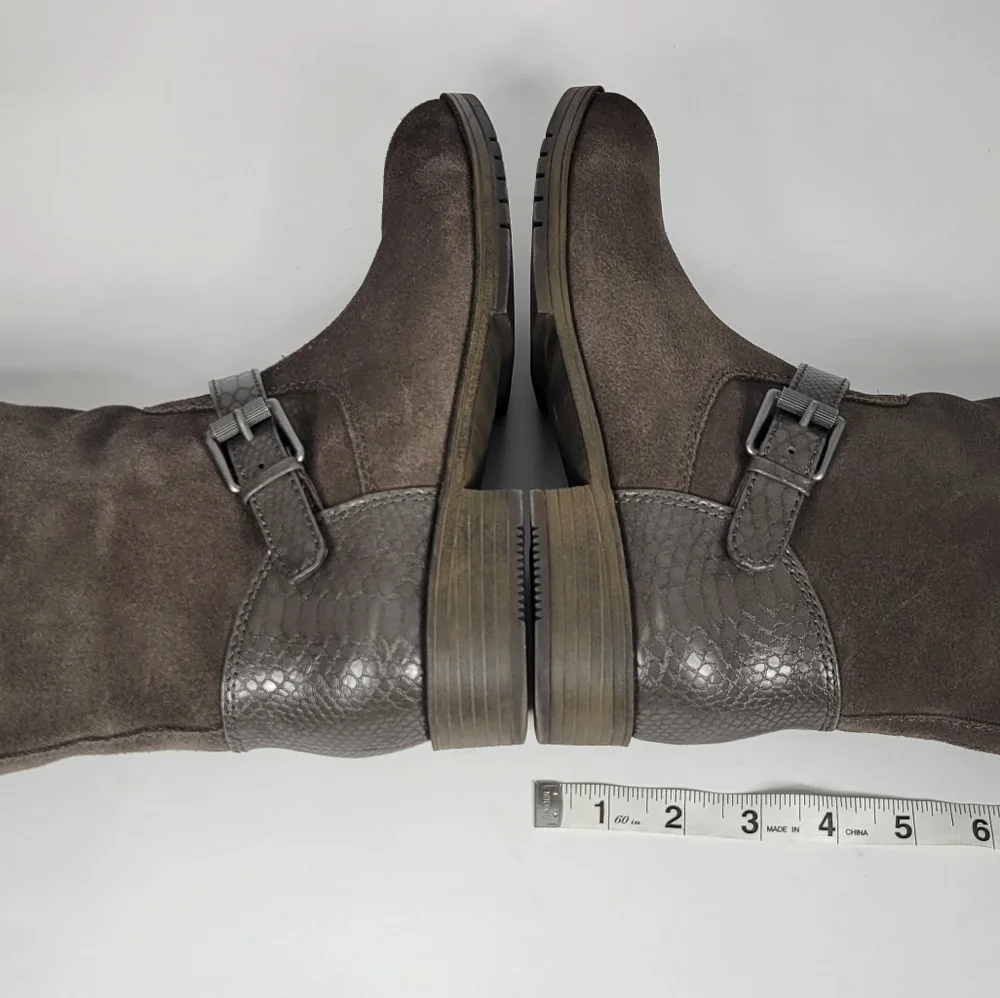 Naturalizer Suede Genna Boots #546 Size 7.5M